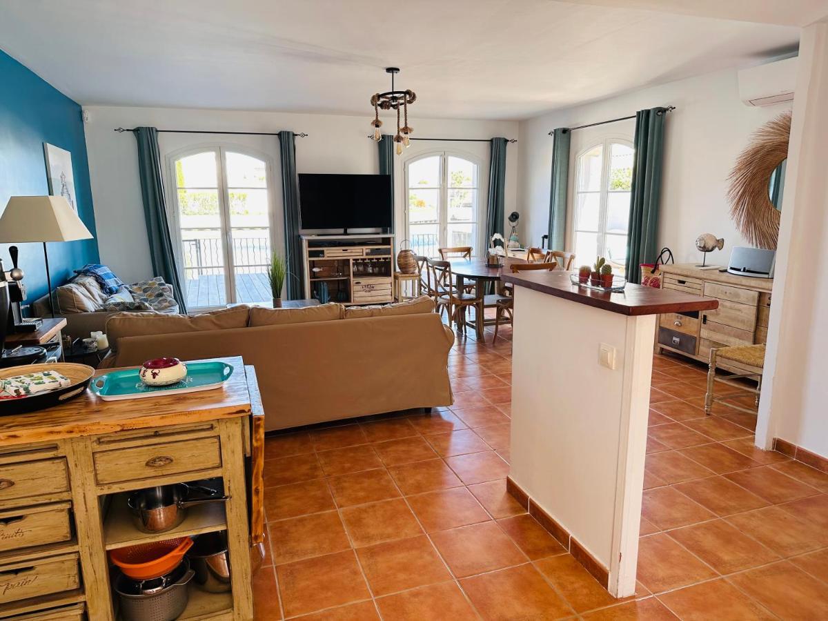 Villa Marina 120M²/8 Pers/ Terrasse 100M²/ Appontement à Aigues-Mortes Extérieur photo